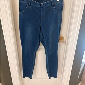 HUE Women's Skinny Jeans in Deep Blue